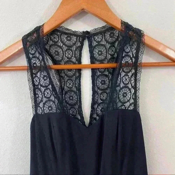 BCBGeneration lace trapeze dress - Picture 2 of 4